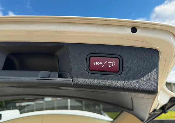 Mercedes-Benz GLK cena 97250 przebieg: 221309, rok produkcji 2013 z Iłowa małe 562